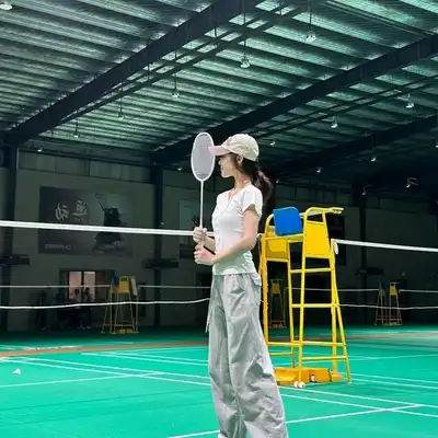 韩成